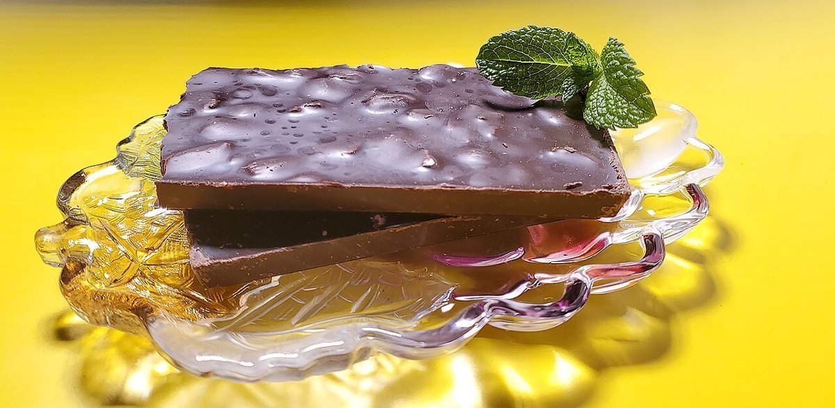 Mint Chocolate Bar — hybrid cannabis edibles from Greens Karing Kind, Los Angeles