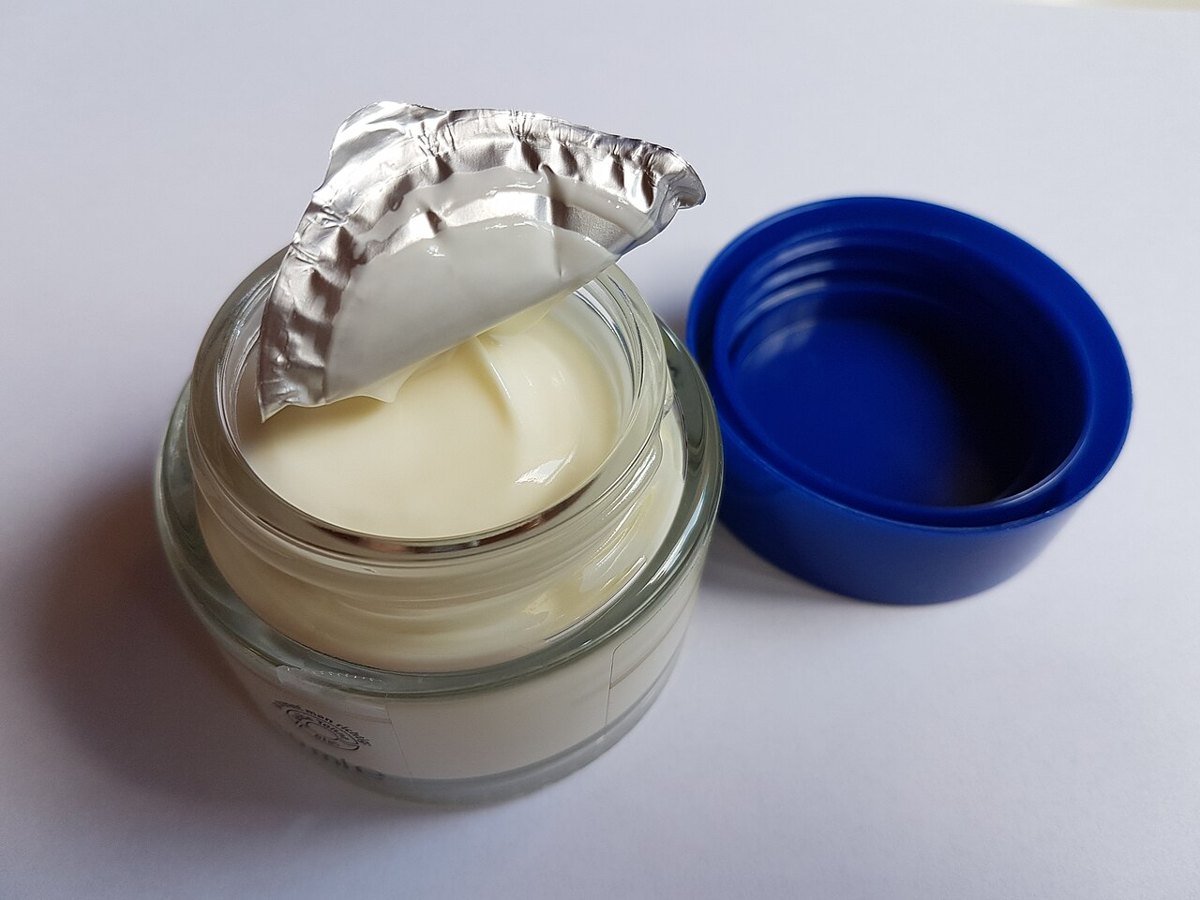 CBD Relief Cream 1000mg — hybrid topicals from Greens Karing Kind, Los Angeles